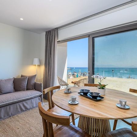Noa Beachfront Suites Kardamena  エクステリア 写真