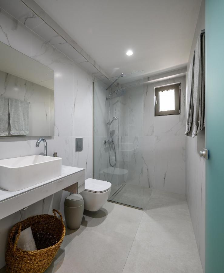 Noa Beachfront Suites Kardamena  エクステリア 写真