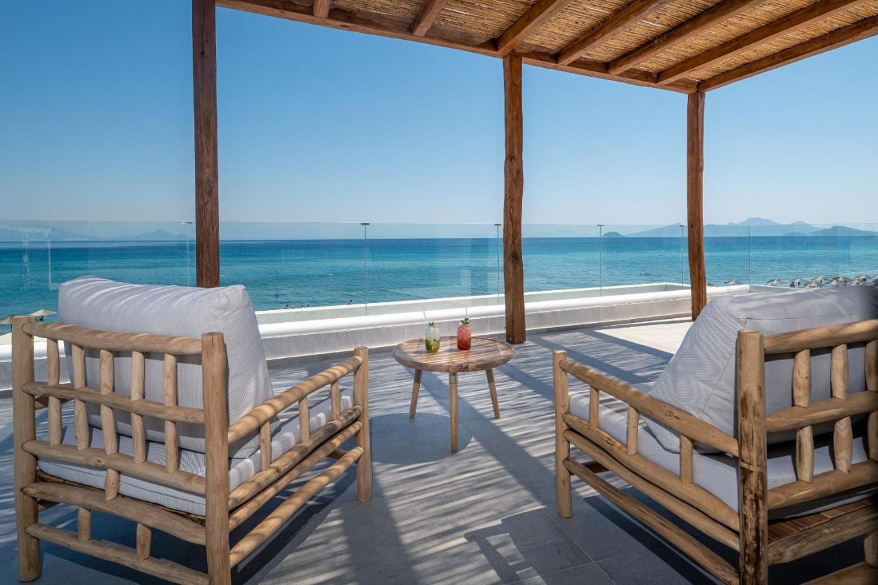 Noa Beachfront Suites Kardamena  エクステリア 写真