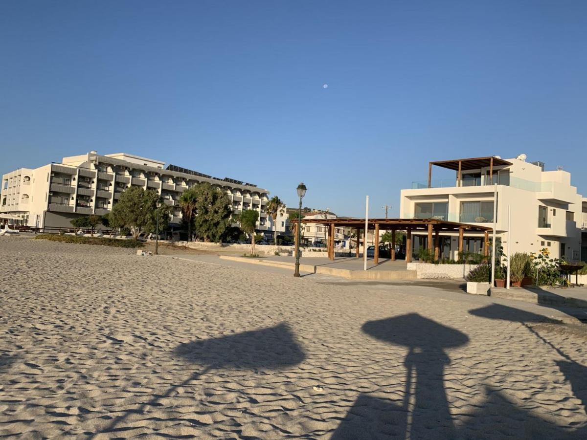 Noa Beachfront Suites Kardamena  エクステリア 写真