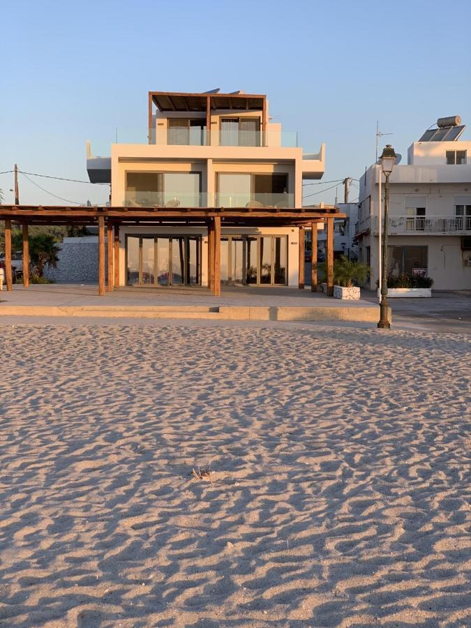 Noa Beachfront Suites Kardamena  エクステリア 写真